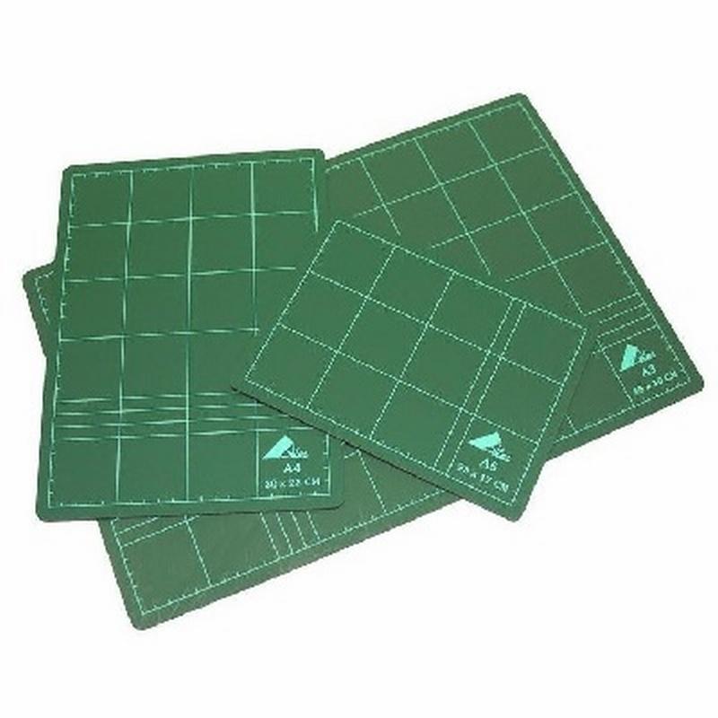 PLANCHA PARA CORTE ARTES DIN A5 2 MM GROSOR 150X220 MM. COLOR VERDE (7500) - CUTTER PLANCHA 17*23 A5